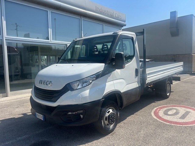 IVECO 35C14