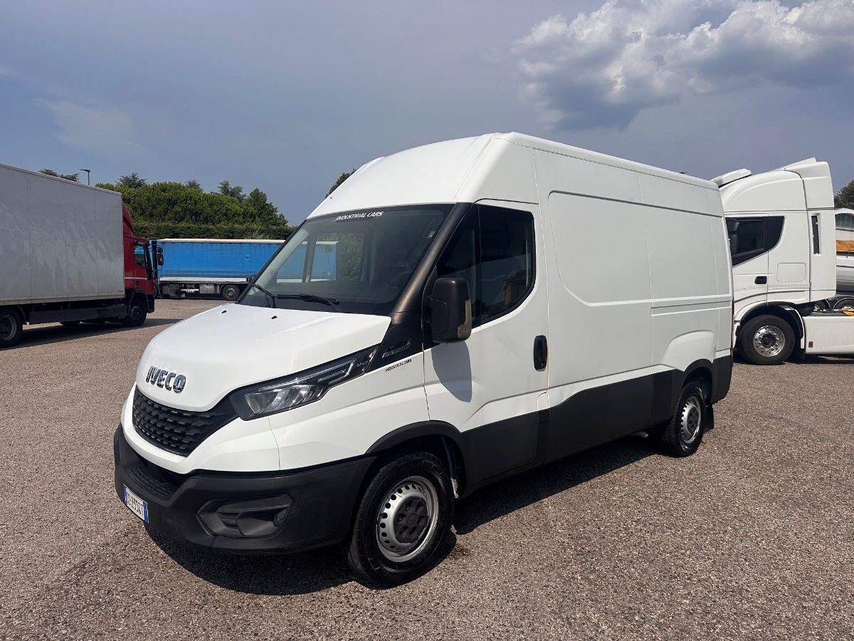 IVECO IVECO DAILY 35S14V FURGONE MM 3.200, H MM 1.920