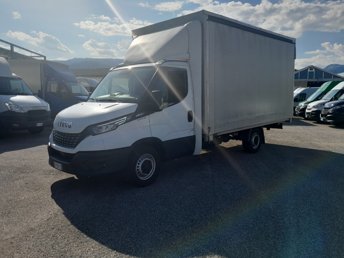 IVECO 35S18-  CENTINATO REGISTRABILE