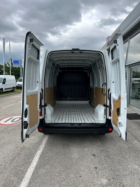 RENAULT RENAULT MASTER 35 135CV L3H2 Usato