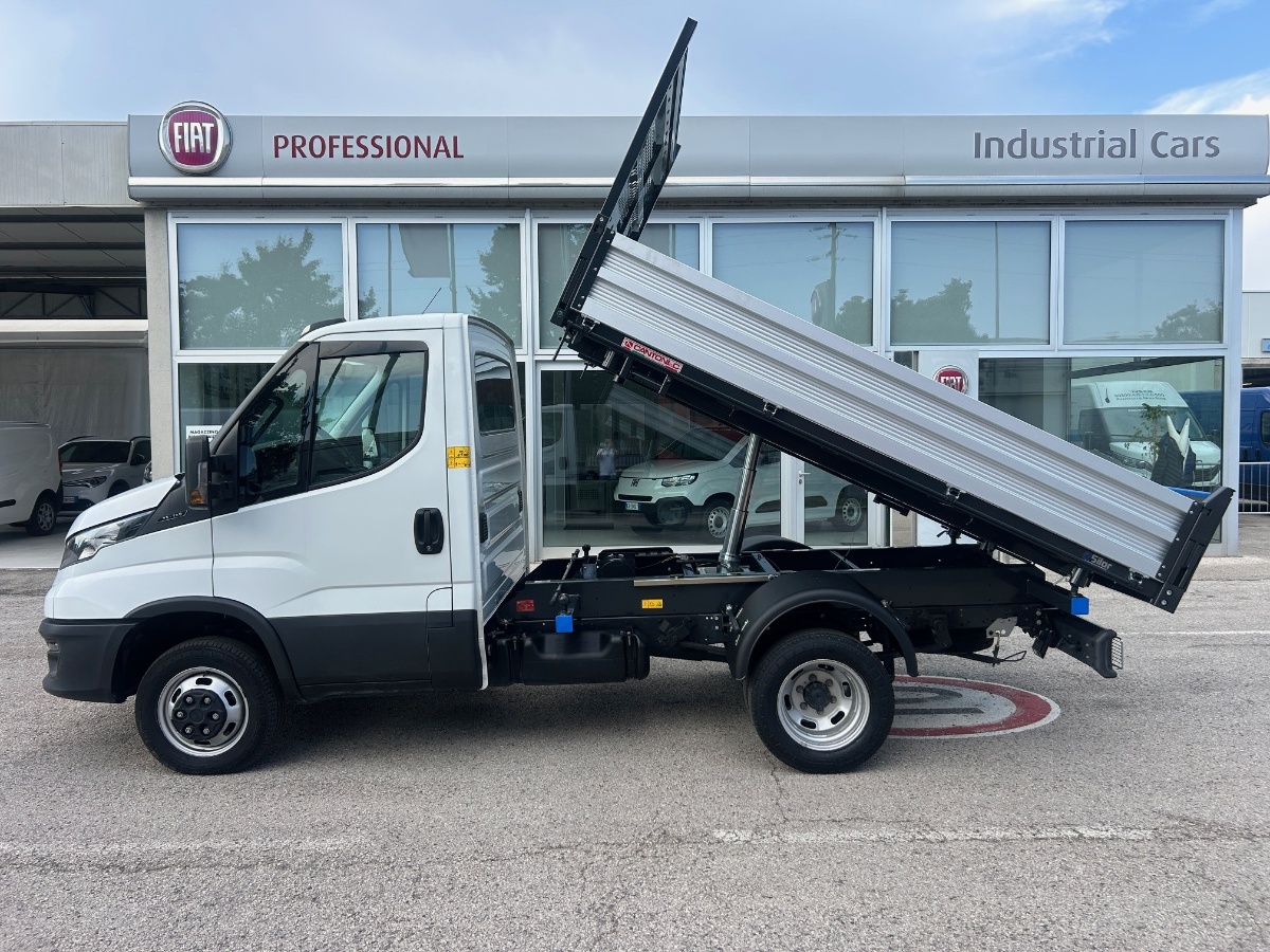 IVECO IVECO DAILY 35C14 RIBALTABILE TRILATERALE