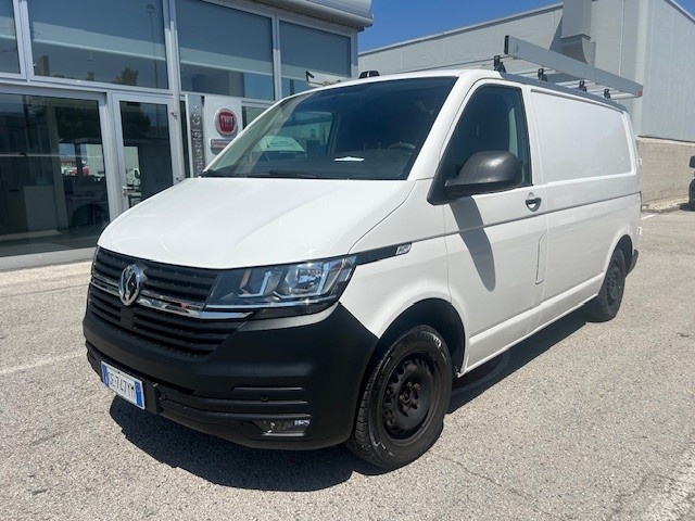 VOLKSWAGEN VOLKSWAGEN TRANSPORTER