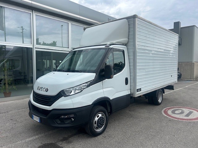 IVECO 35C14 