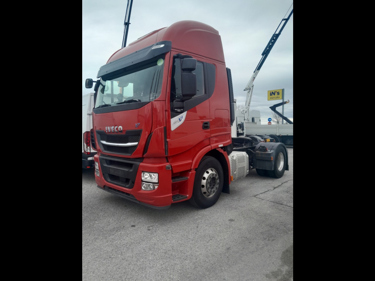 IVECO IVECO MAGIRUS AS440S48 T/P XP TRATTORE-AUTOM CON RALLENTATORE -ADR