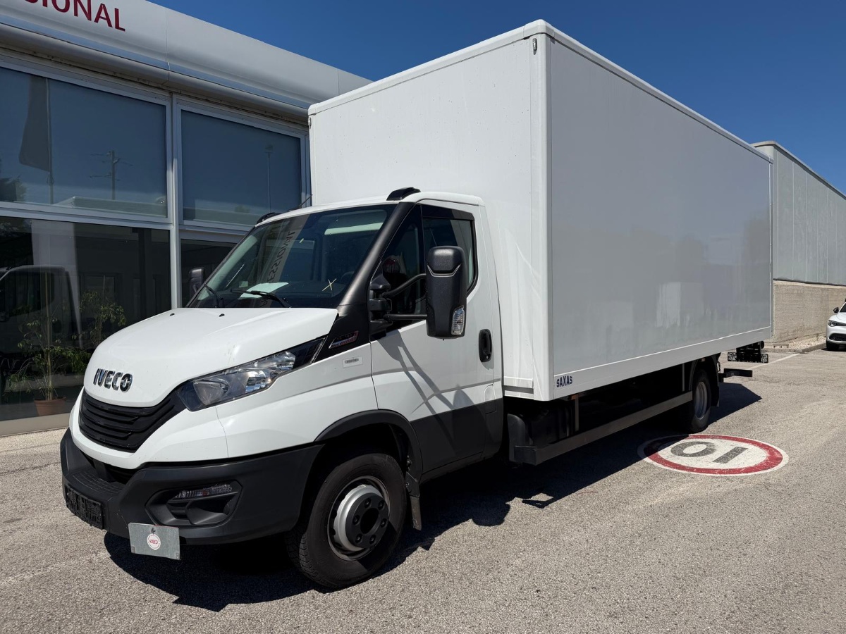 IVECO Daily 72C18
