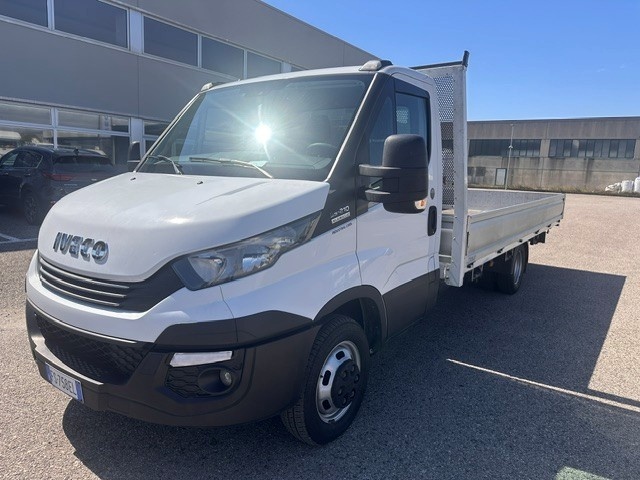 IVECO 35C21