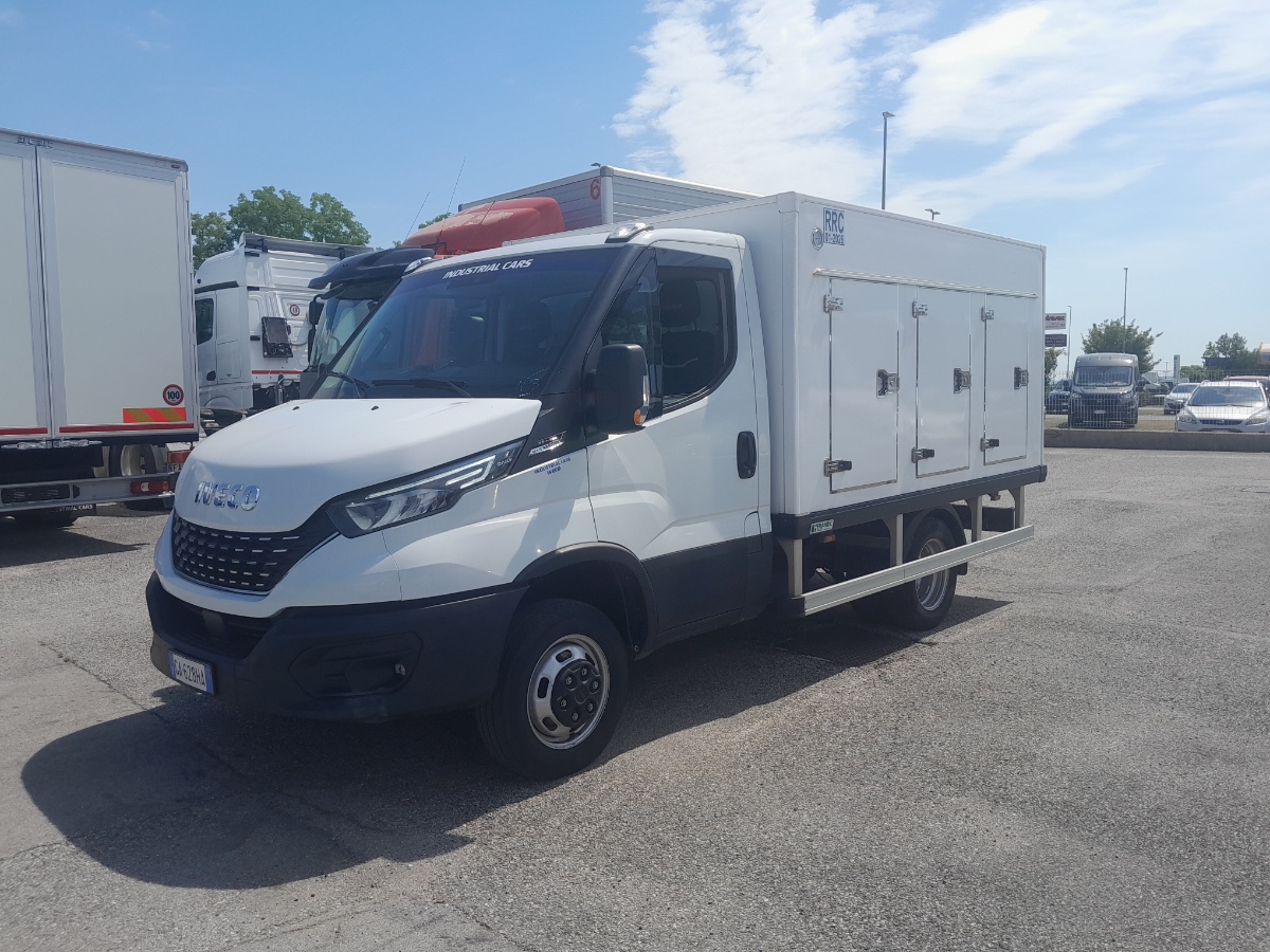 IVECO  35C18--HIMATIC-FRIGO A PIASTRE-3 SPORTELLI-ATP RRC GENN 2026
